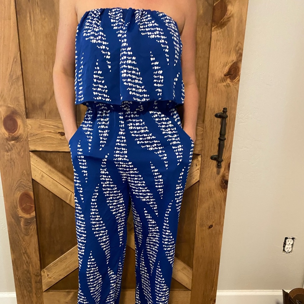 Sleeveless wide leg jumpsuit